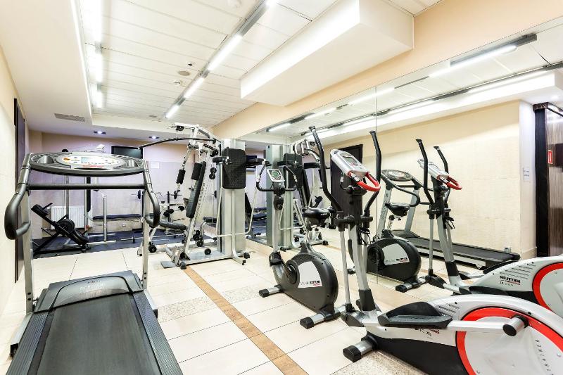 Qubus Hotel Kielce - image 35