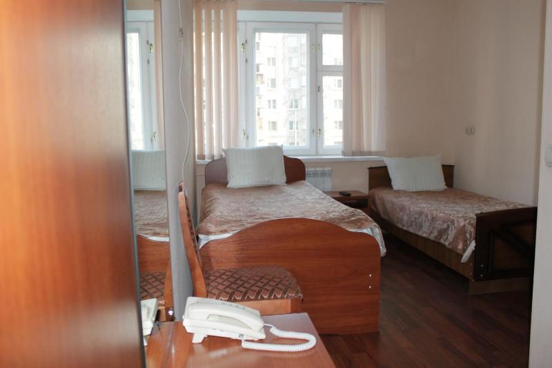 Budget Twin Room image 2