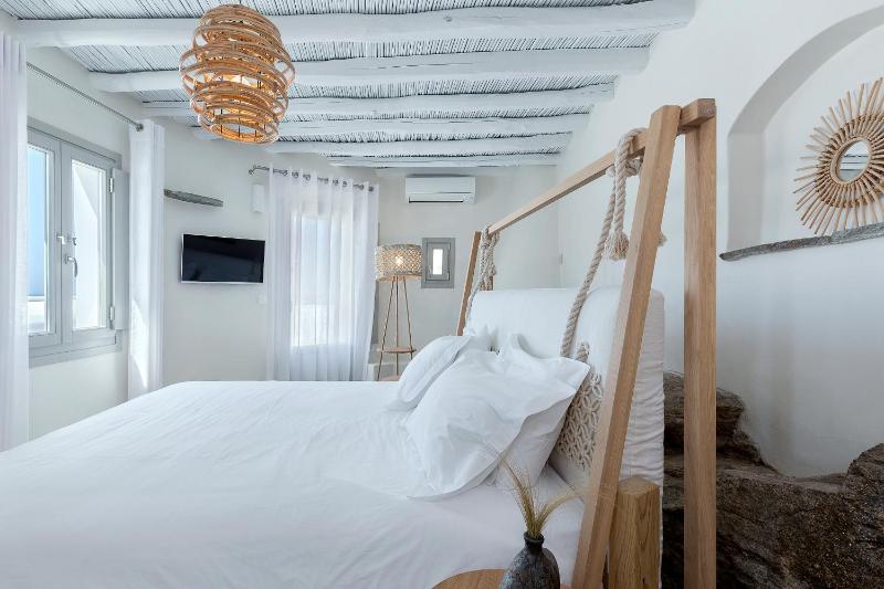Legacy Suites - image 7
