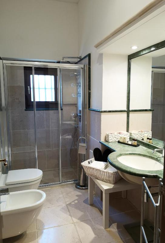 Superior Apartment image 3