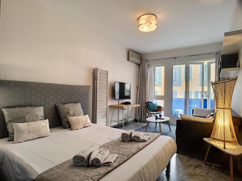Apartment image 2