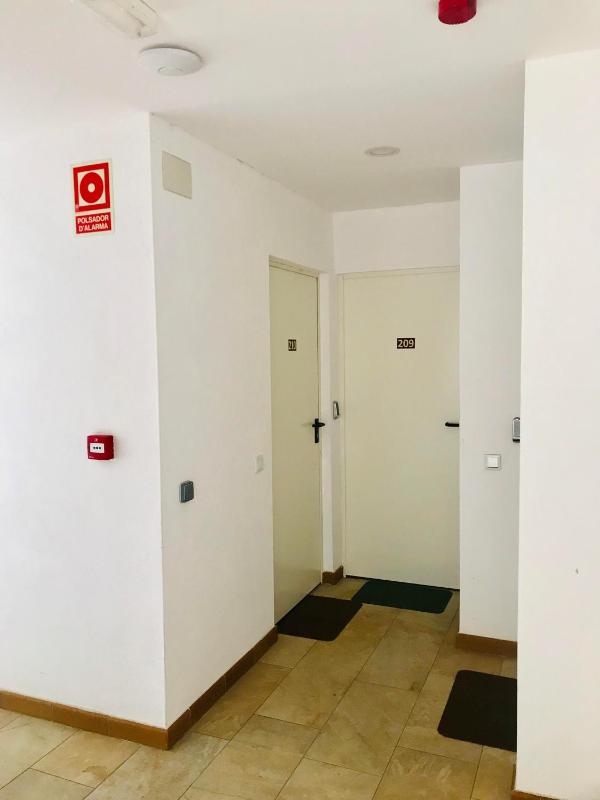 Apartment image 3