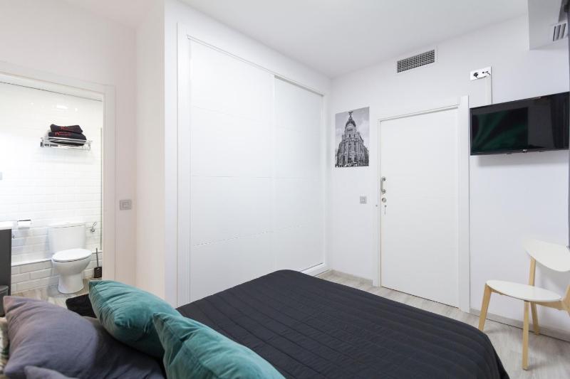 Prado Apartment - image 13