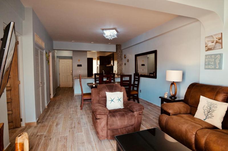 Maz4you Beachfront Condo - image 4