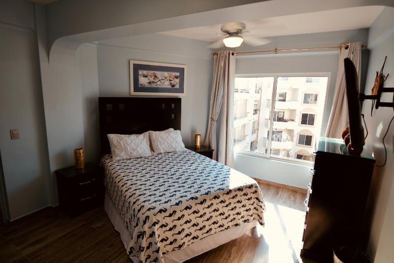 Maz4you Beachfront Condo - image 16