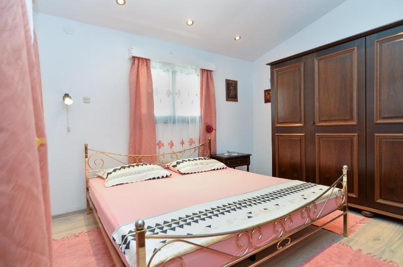 Apartments Vrcevan 811 - image 31