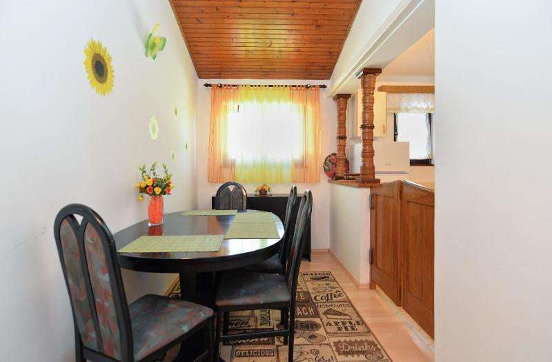 Apartments Vrcevan 811 - image 50