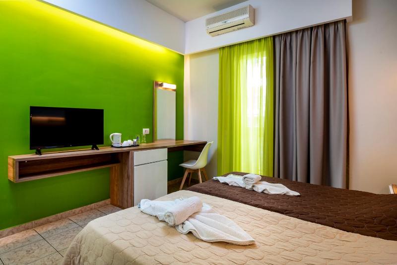 Olympia Hotel - image 19