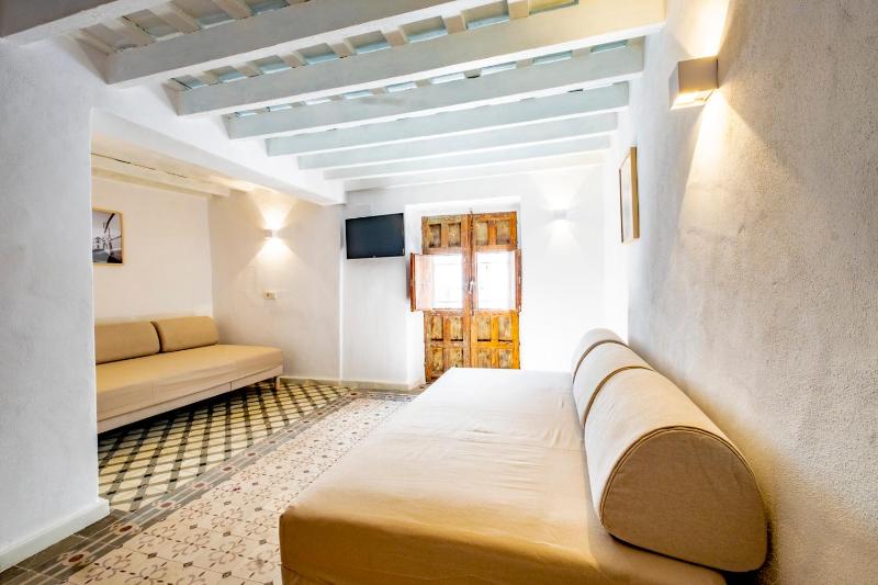 Deluxe Double Room image 3