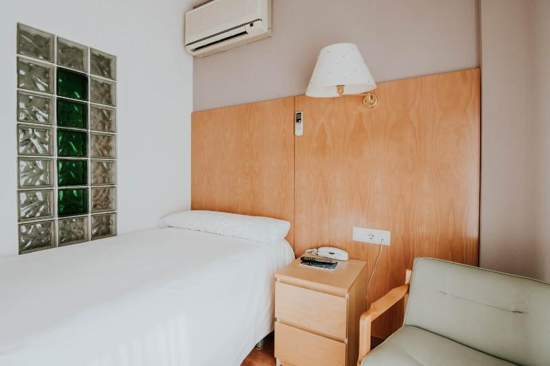 Executive Single Room image 2