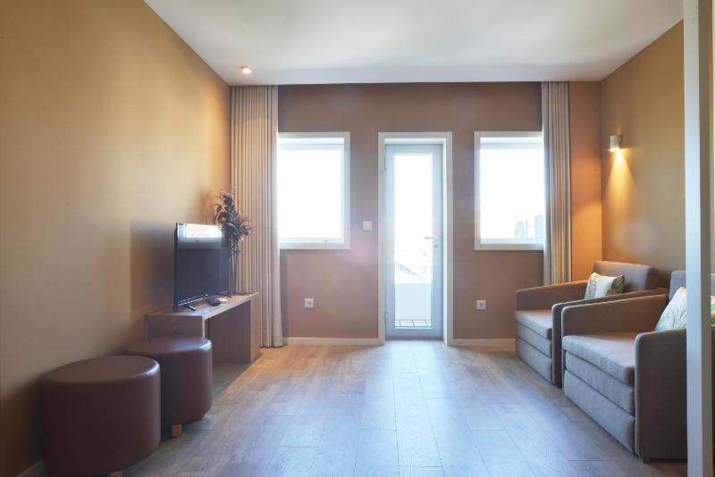 Spot Family Apartments - image 14
