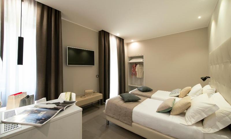 Superior Double or Twin Room with Terrace image 1