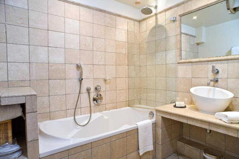 Superior Double or Twin Room image 2