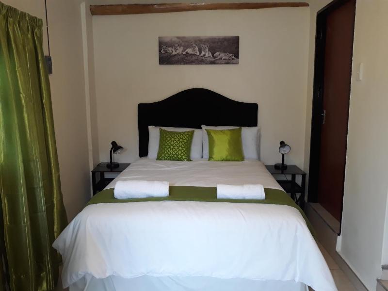 Thula Du Estate - one bed apartment - image 8