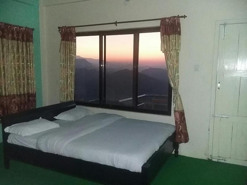 Himalayan crown lodge - image 11