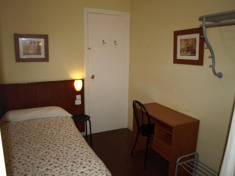 Hostal Bejar - image 12