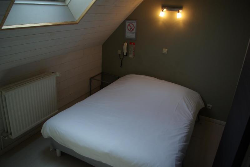Single Room image 1