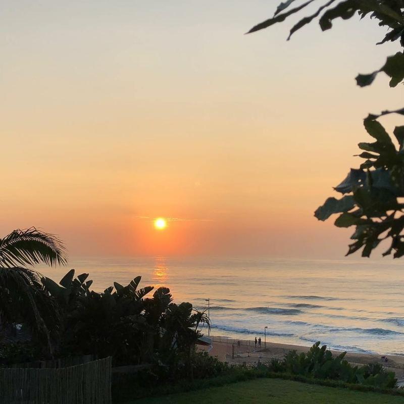 Ansteys Beach Self Catering Apartments - image 7