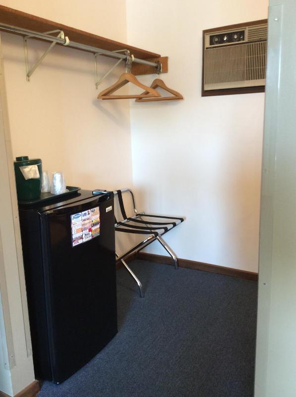 Single Room - Disability Access image 4