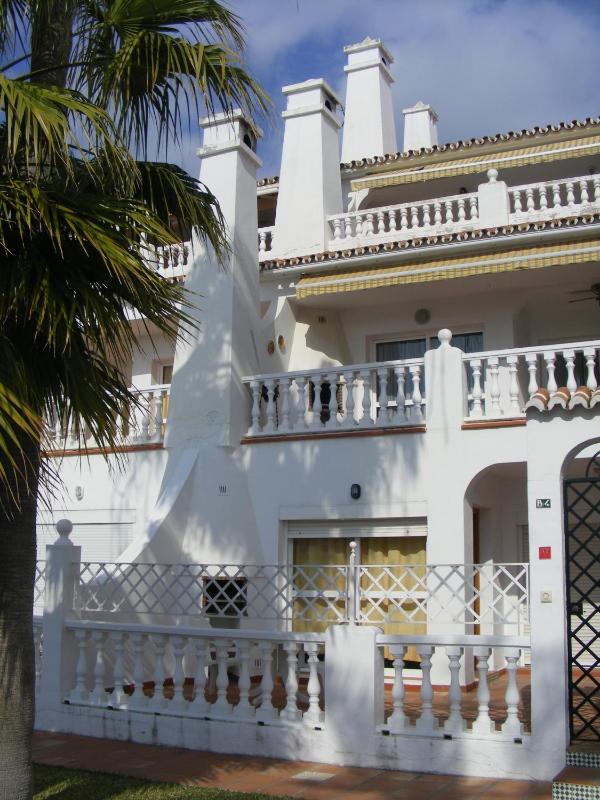 Duplex One Bedroom Family Apartment with Swimming pool View image 4