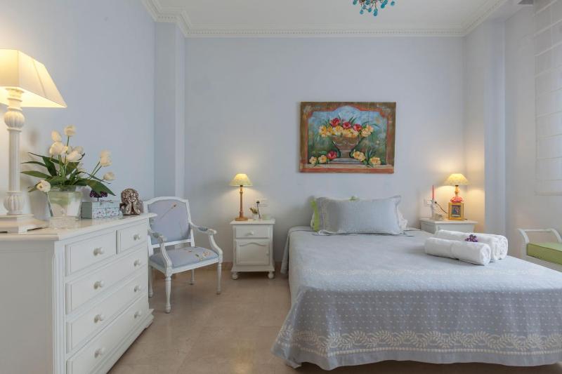 Espectacular apartamento con terraza privada parking - image 12