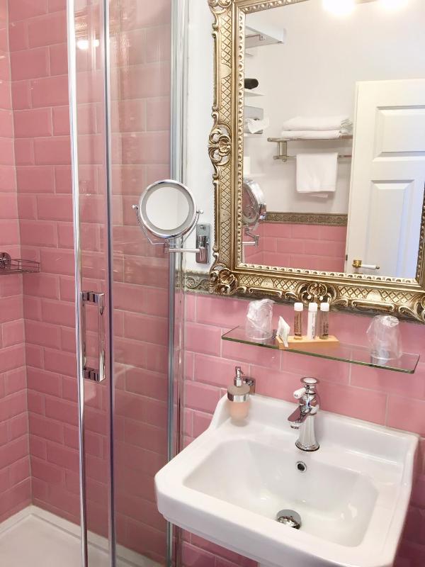 Comfort Double Room image 3