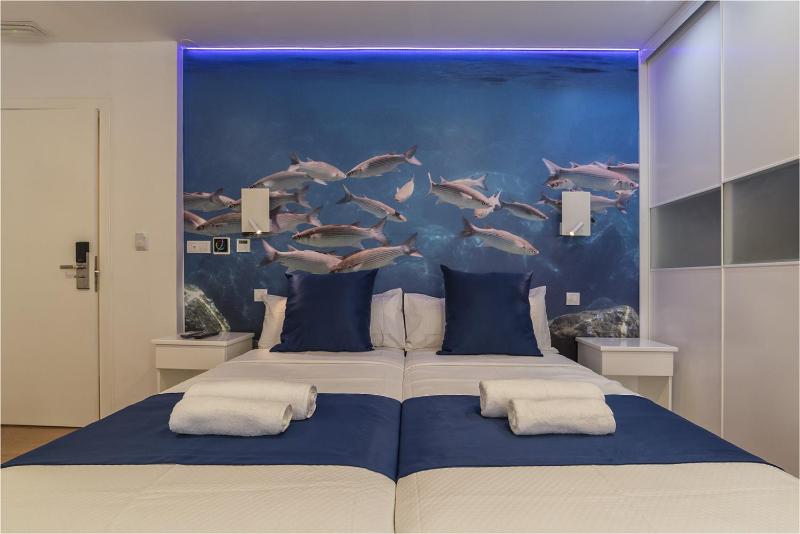 Deluxe Double Room image 4