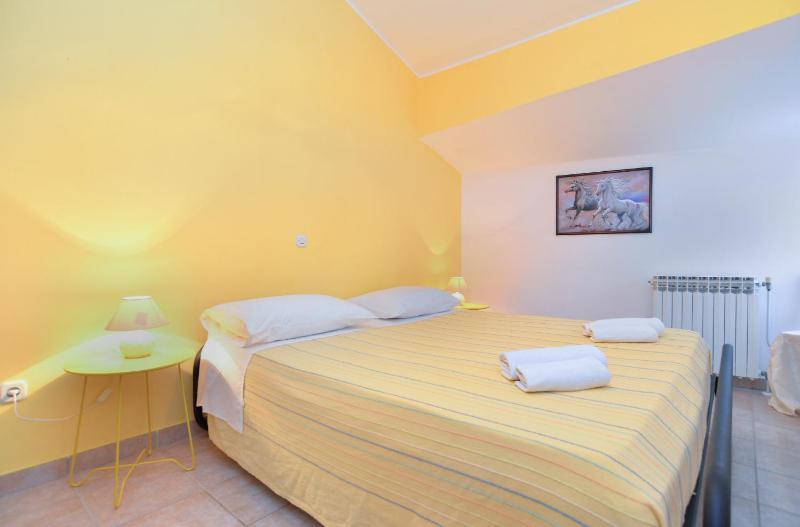 Apartment image 4