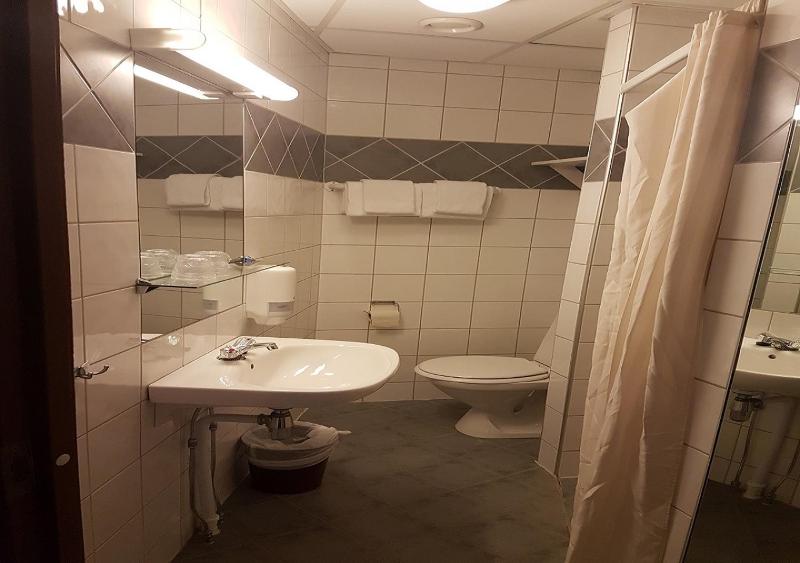 Chesterfield Hotel - image 17