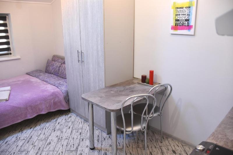 Central Mansard Studios - image 12