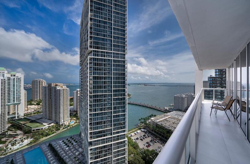 Presidential Suite with Ocean View image 2