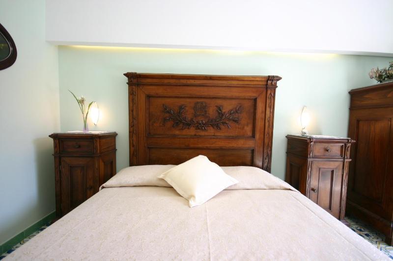 Sorrento Inn Guesthouse - image 33