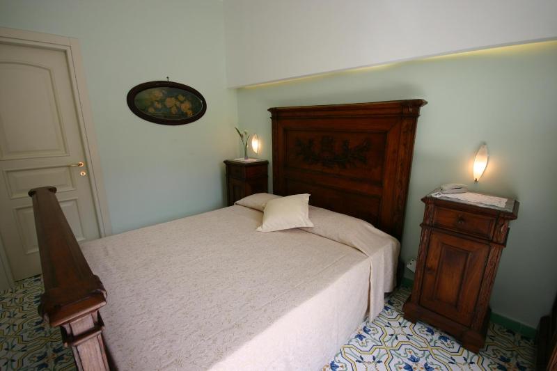Sorrento Inn Guesthouse - image 29