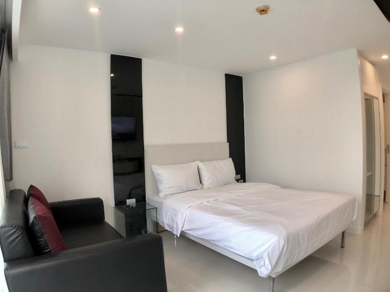 City Center Residence By Pattaya Sunny Rentals - image 2