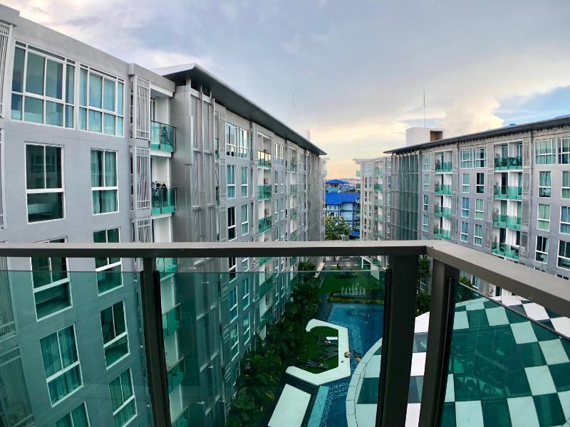 City Center Residence By Pattaya Sunny Rentals - image 9