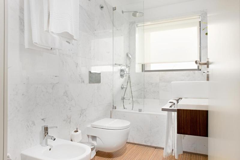 Suite image 2