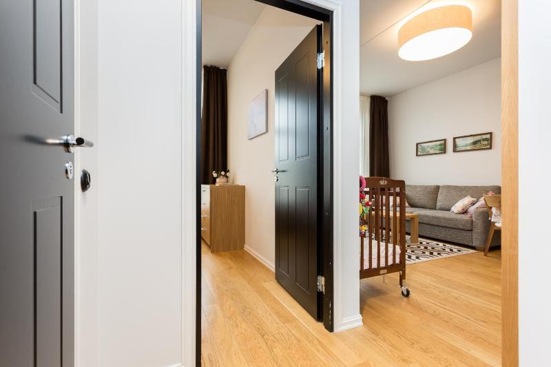 Angleterre Apartments - image 4
