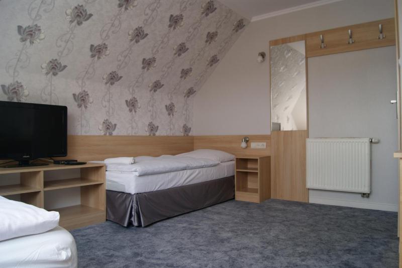 Triple Room image 3