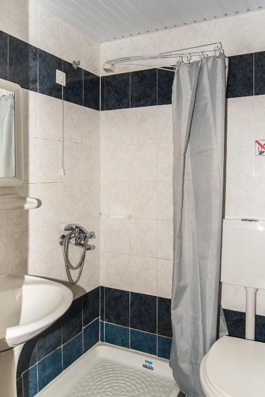 One Bedroom Apartment with Garden View image 3