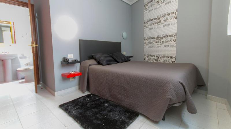 Comfort Double Room with Balcony image 2