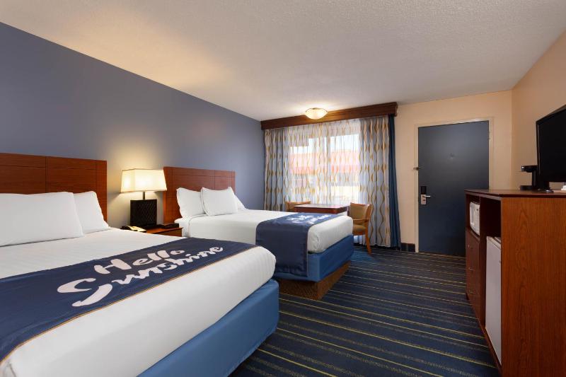 Double Room with Two Double Beds - Non-Smoking image 2