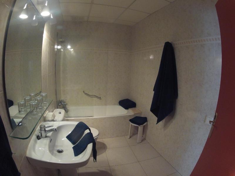 Hotel Montserrat - image 12