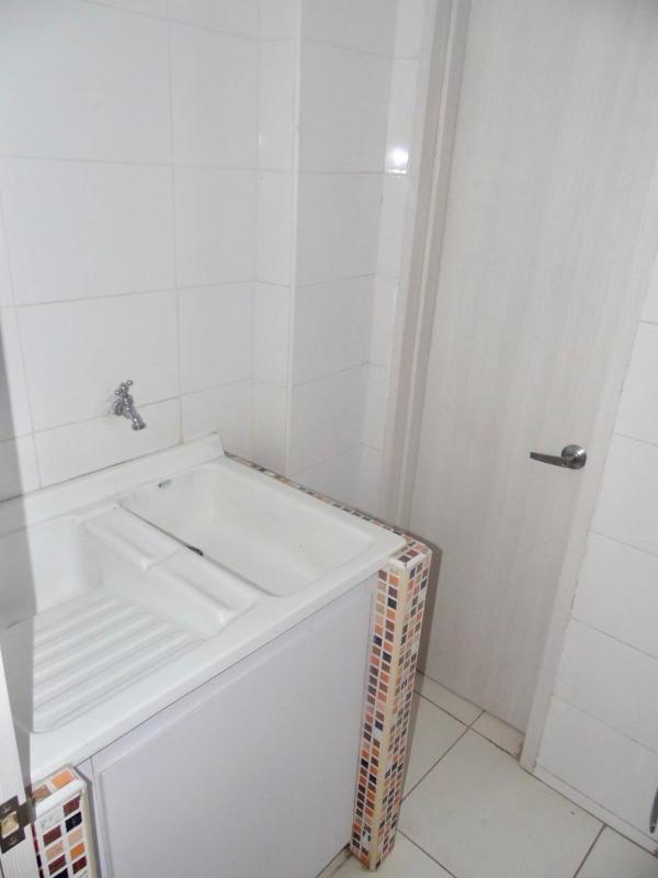 APARTAMENTO CON HERMOSA VlSTA AL MAR EN EL RODADERO - image 18