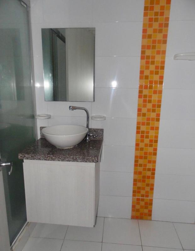 APARTAMENTO CON HERMOSA VlSTA AL MAR EN EL RODADERO - image 12