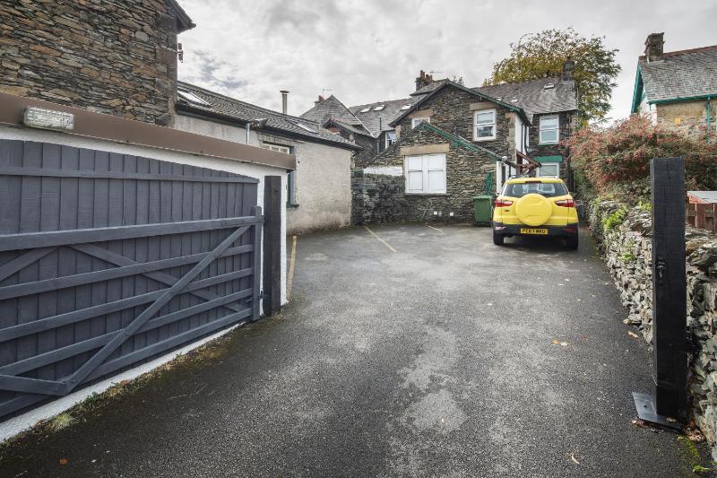 DUNVEGAN - image 5