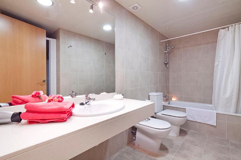 Two-Bedroom Apartment image 3