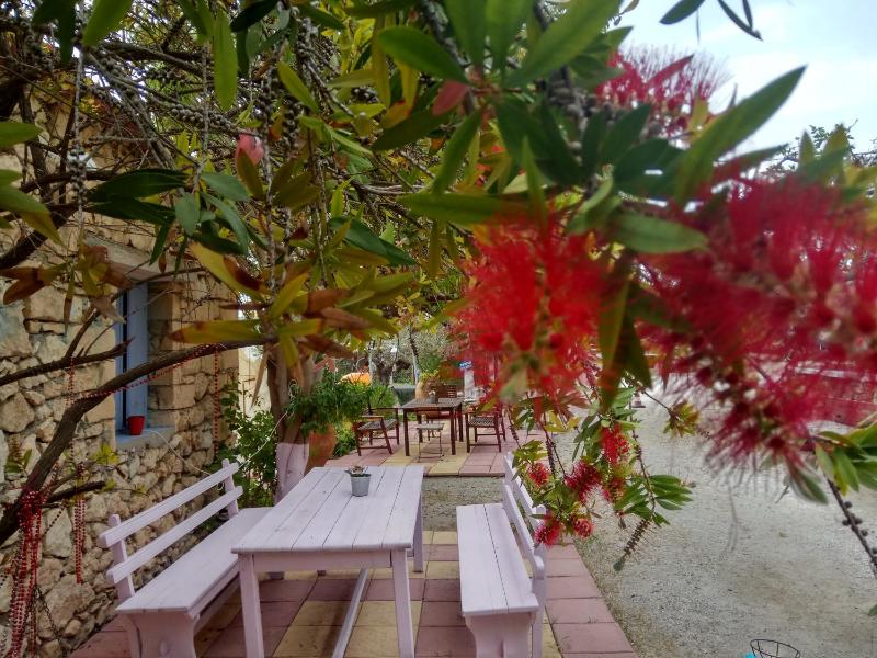 Double Room with Mountain View image 1