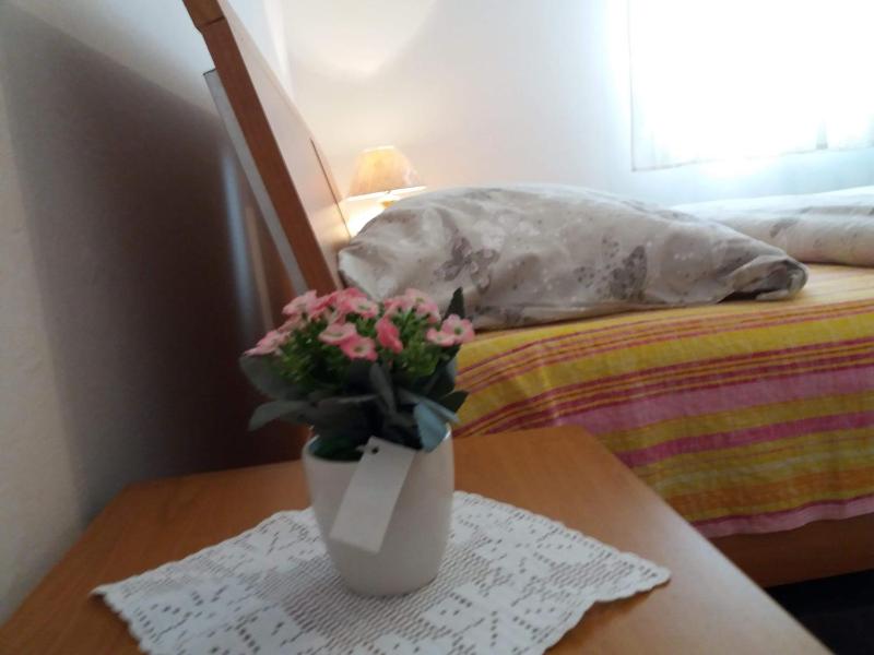 Double Room with Patio image 4