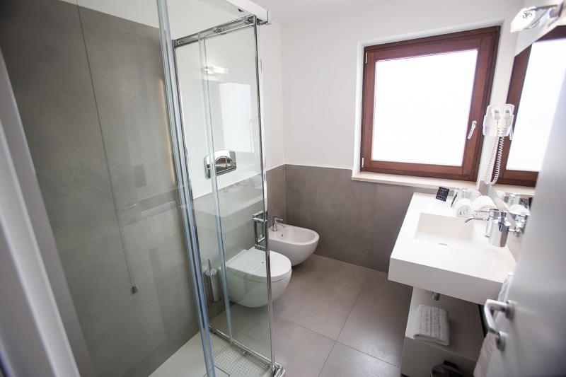 Standard Double Room image 1