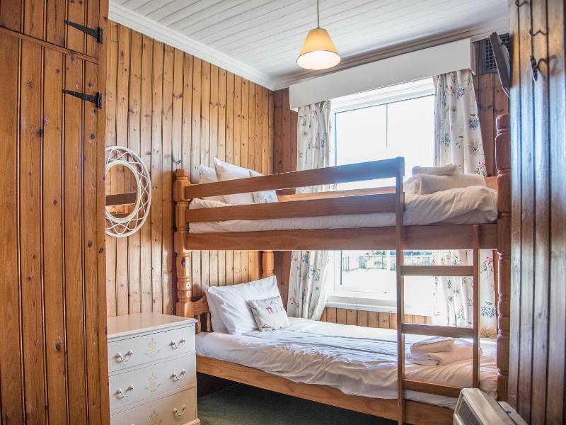 Holiday Home image 1